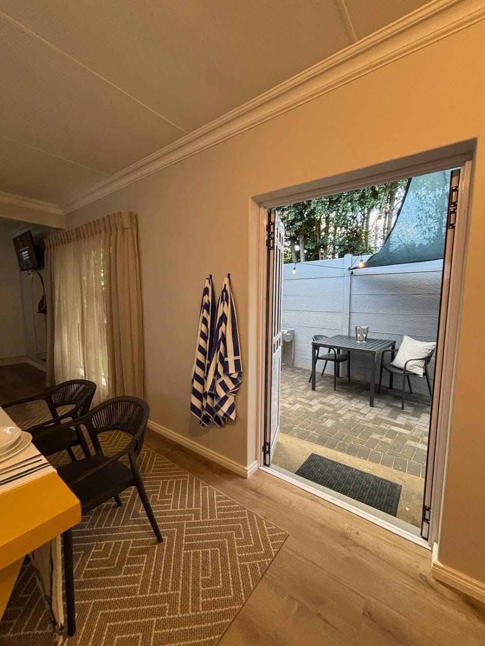 Feathers Garden Apartment Apartment in Western Cape