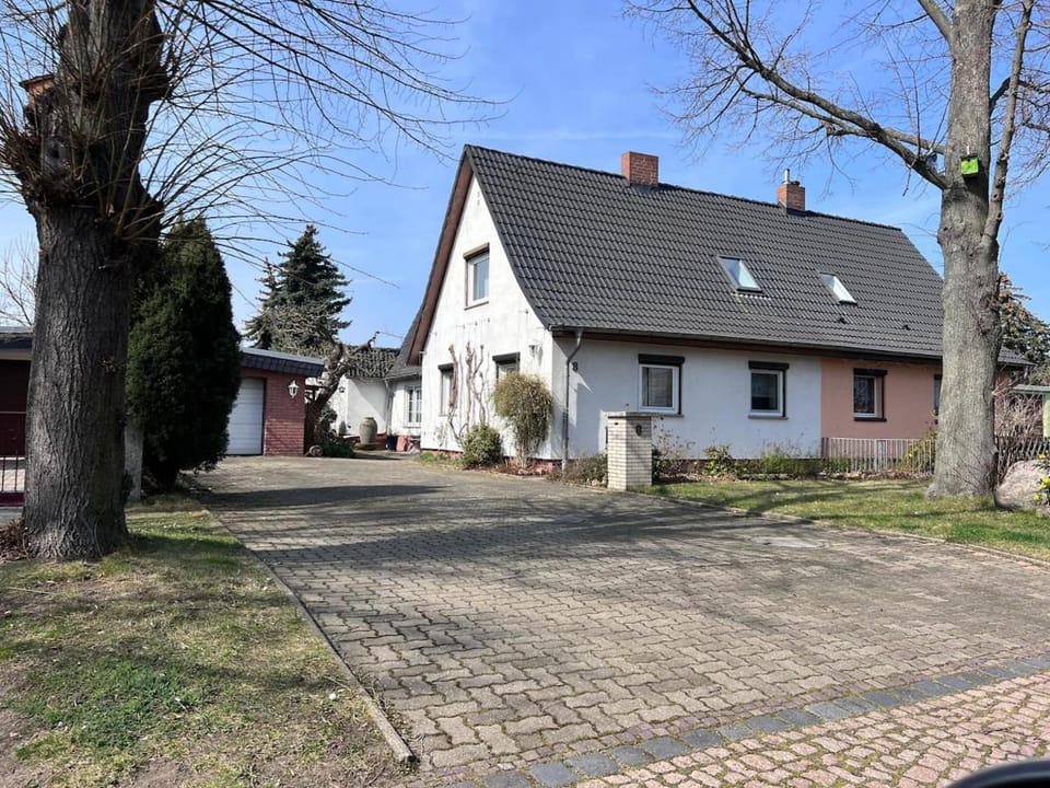 Ferienhaus Siedlung House in Halle Saale