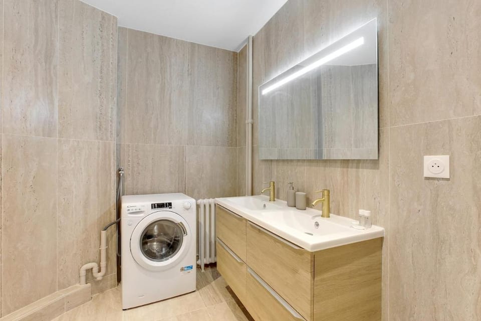 Beautiful AC apartment - Close to Trocadéro Apartment in Paris