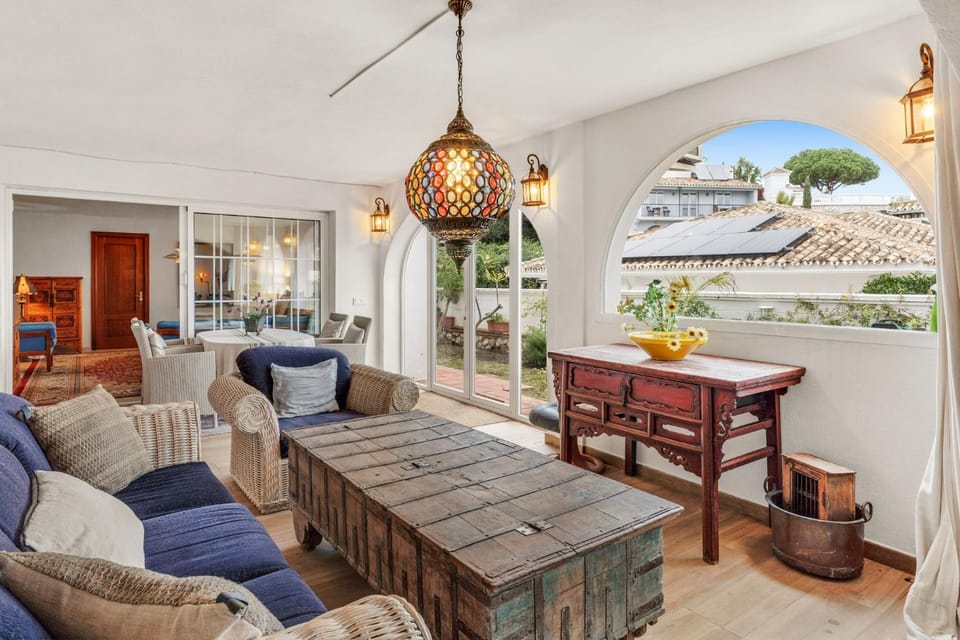 Property building, Living room