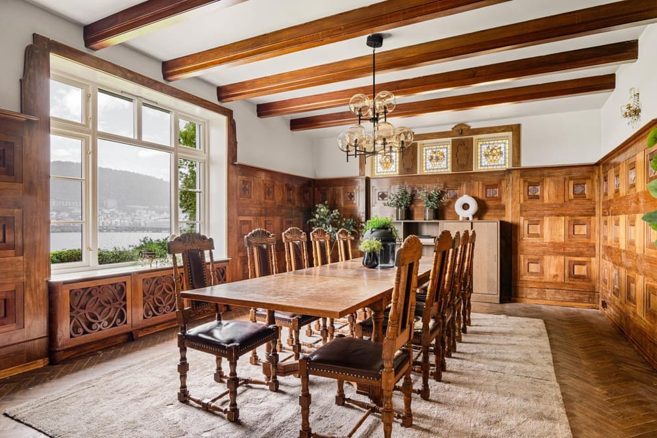 Elegant Historic Villa - Stunning Views Villa in Bergen