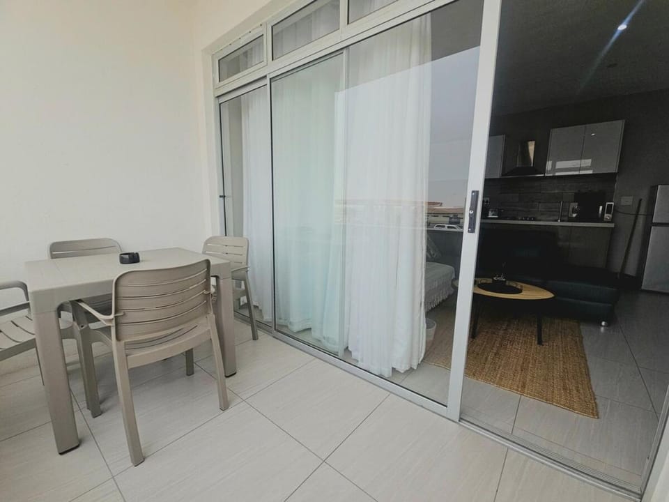 Balcony/Terrace, Dining area