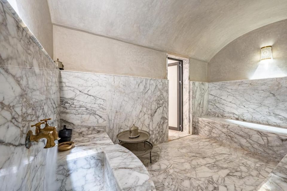 Modern Golf Retreat Heated Pool & Free breakfast Villa in Marrakesh