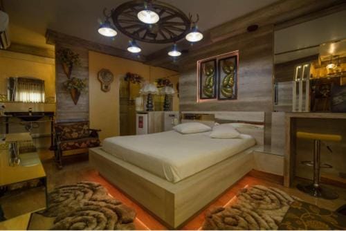 Golden Motel Pernoite Suíte Luxo com conforto e privacidade garagem privativa Hotel in State of Santa Catarina