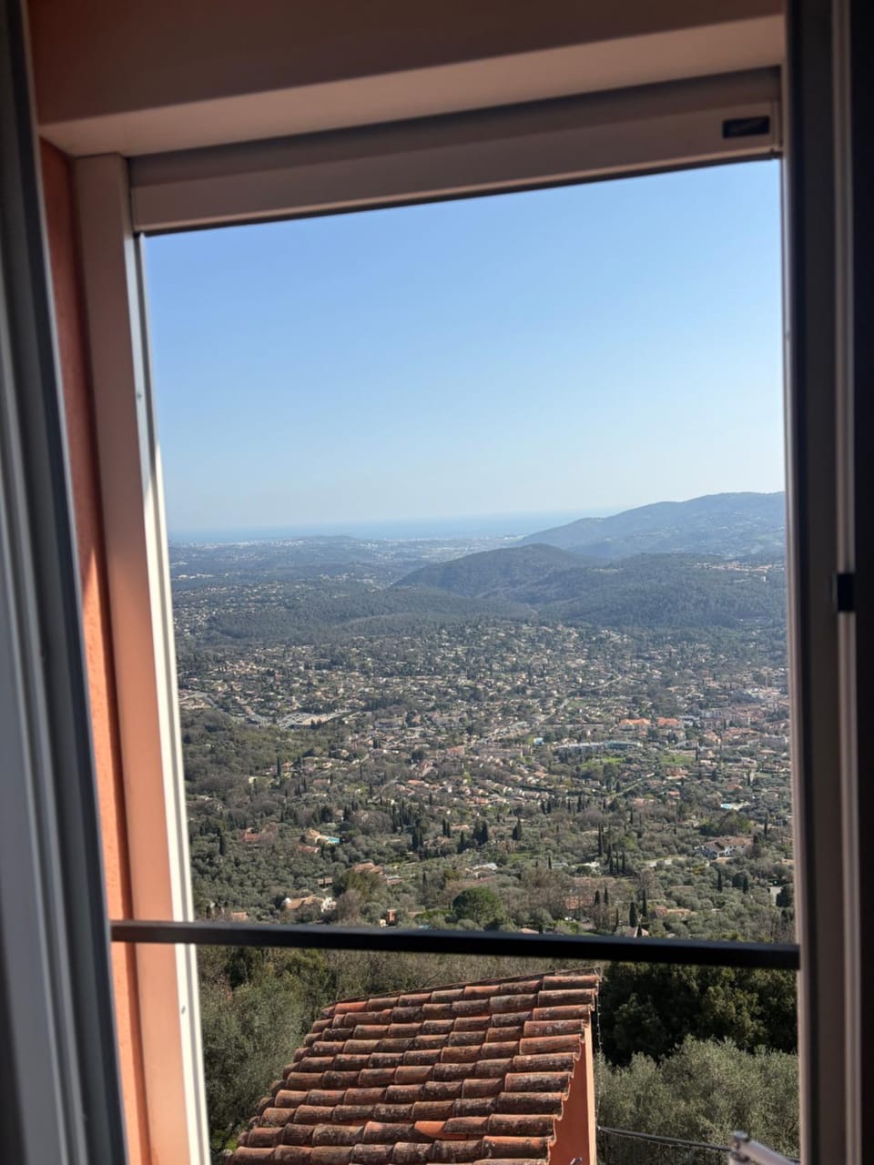 Bella Vista Cabris Apartment in French Riviera