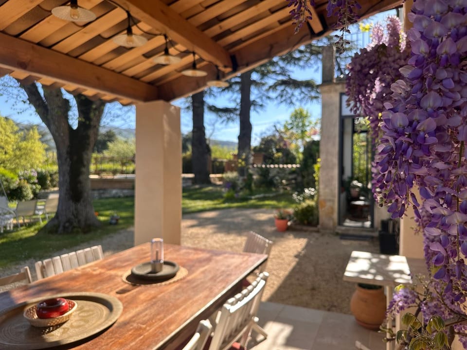 Villa Le Chant du Tilleul Villa in Provence-Alpes-Côte d'Azur