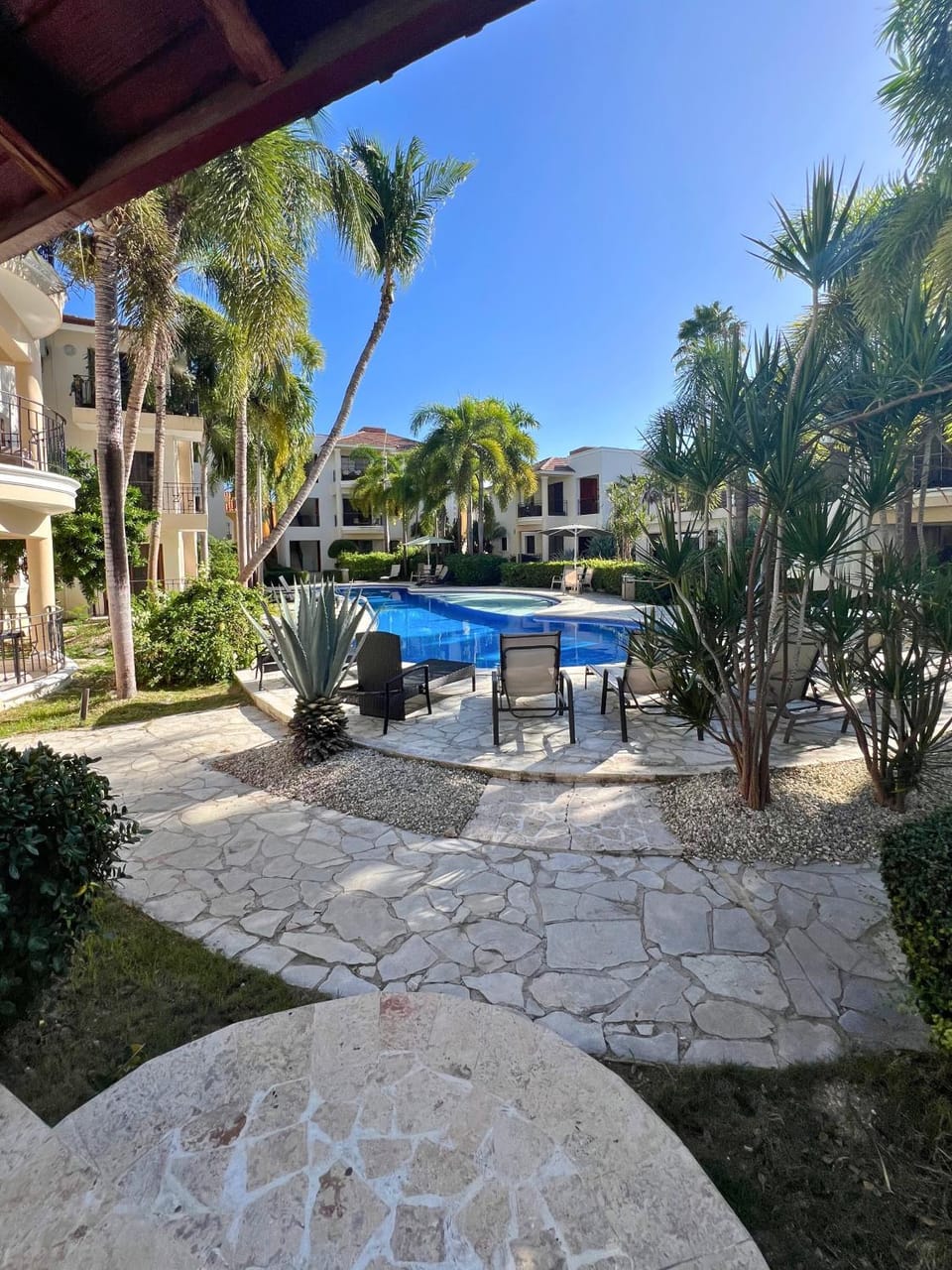 Garden, Swimming pool