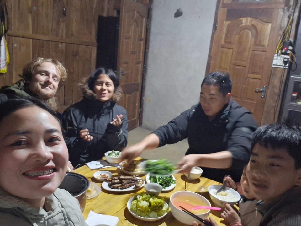 Tổ Ếch Homestay Apartment in Laos