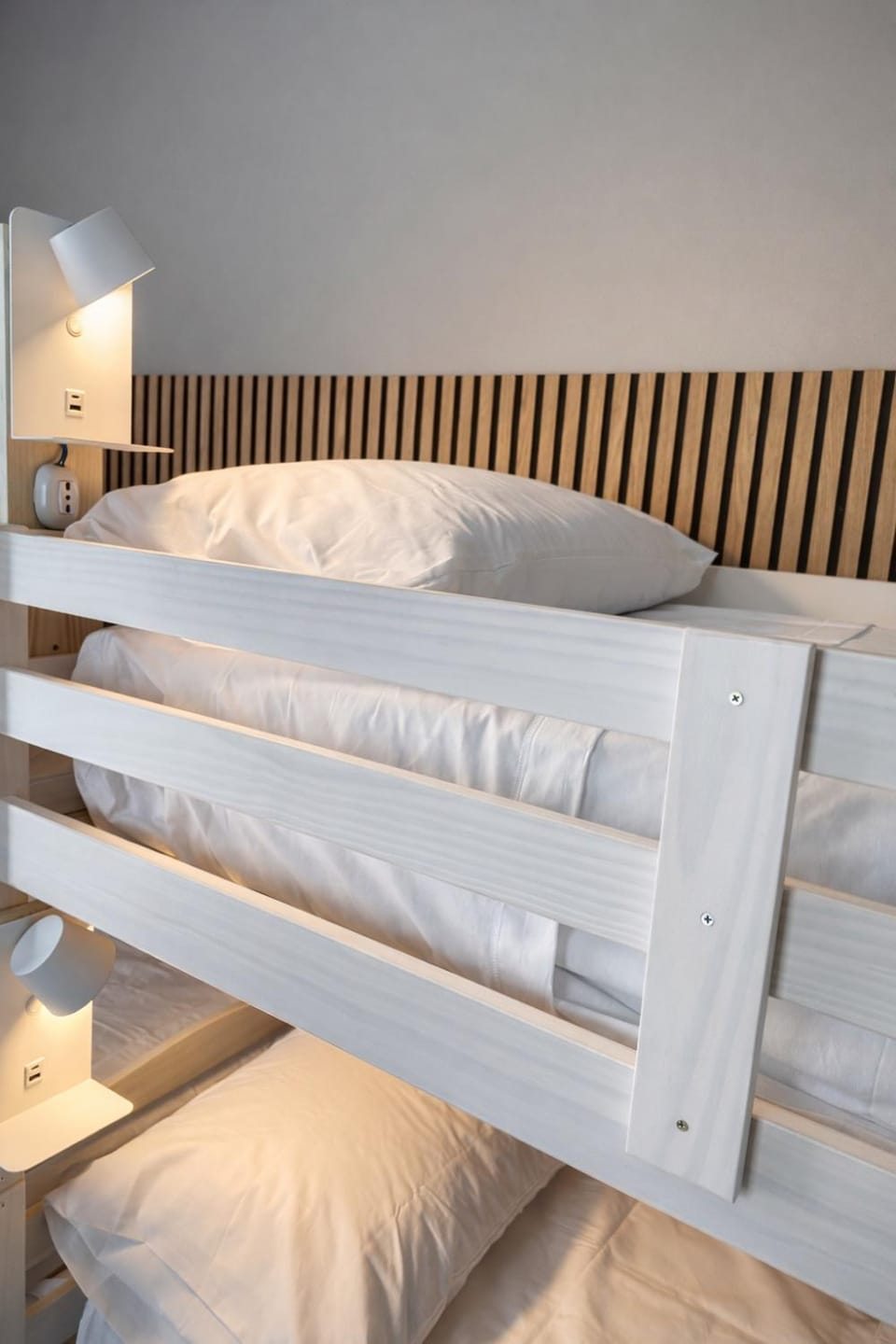 Bed, bunk bed