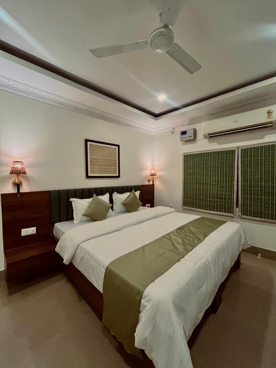 Bed, Bedroom, air conditioner
