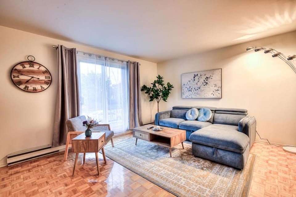 Balcony/Terrace, Living room, Photo of the whole room, Seating area