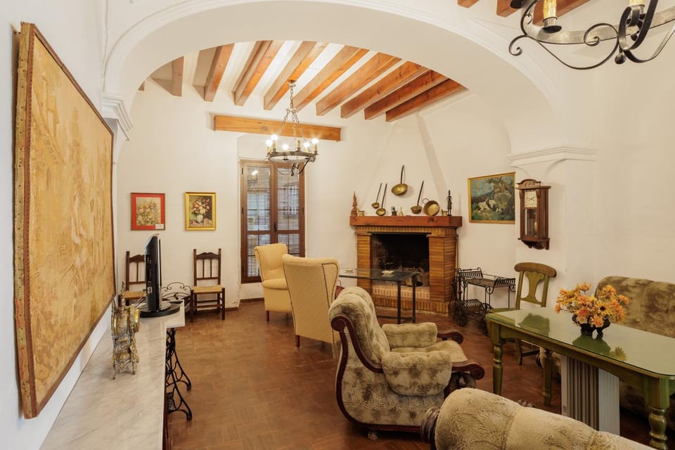 Property building, Living room