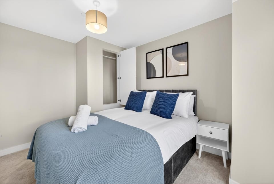 Oakfield Suites Cardiff Apartment in Cardiff