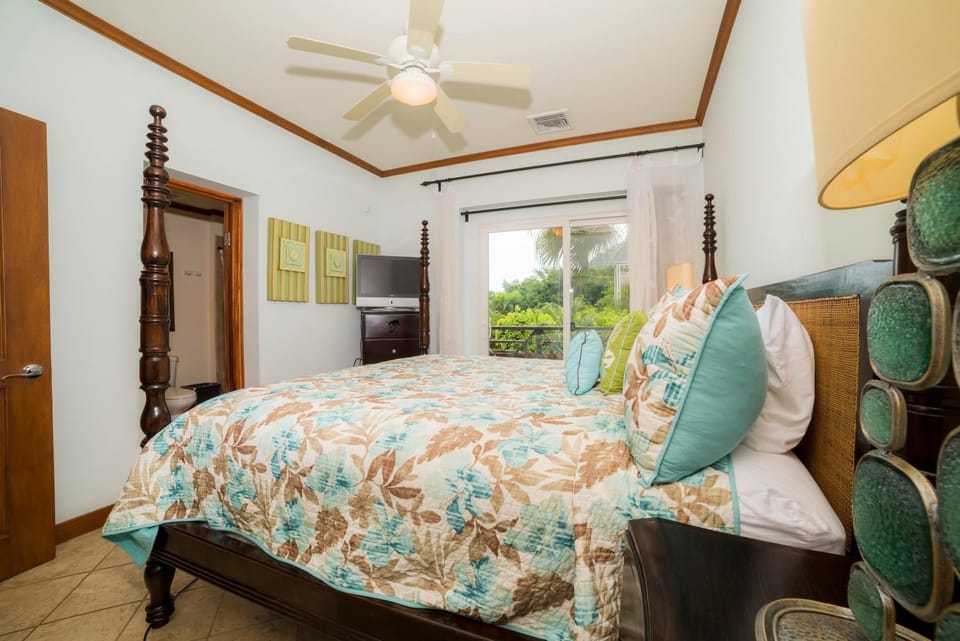 Veranda 2B - 3 bdr 3 bath House in Herradura