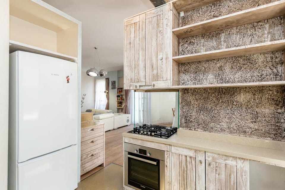 Kitchen or kitchenette, pet friendly, stove