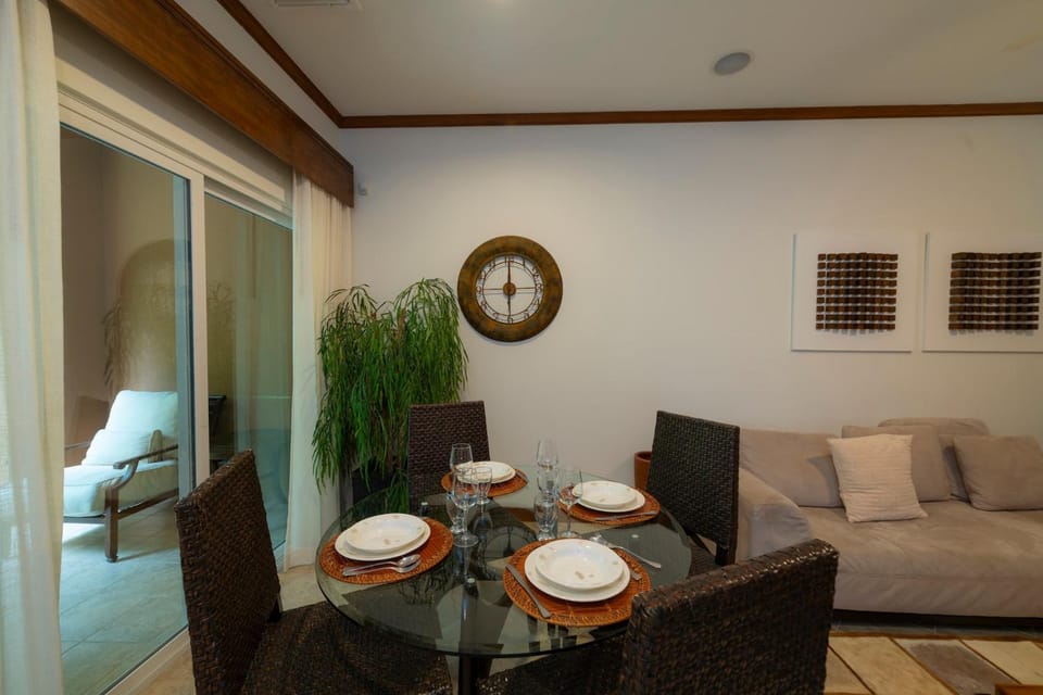 Veranda 5H - 1 Bedr 1 Bath Apartment in Herradura