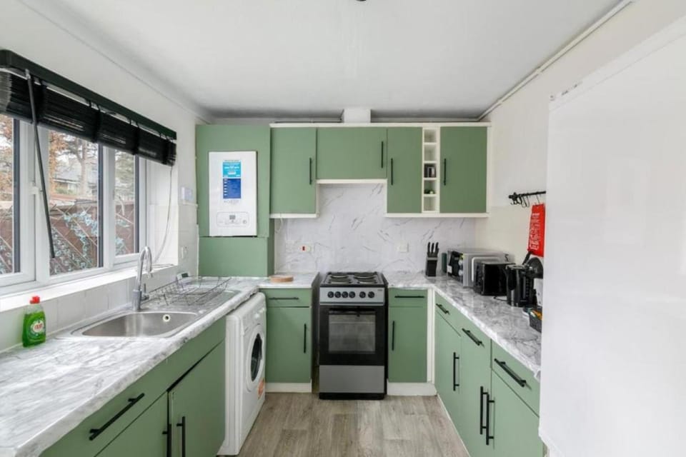 heating, microwave, oven, stove, toaster, washing machine, kitchen