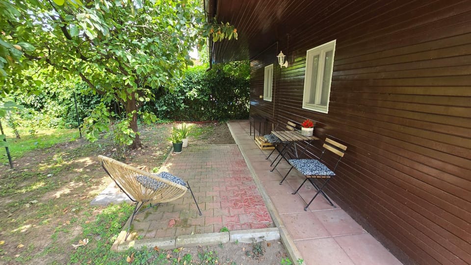 Property building, Spring, Garden, View (from property/room), Banquet/Function facilities, Garden view