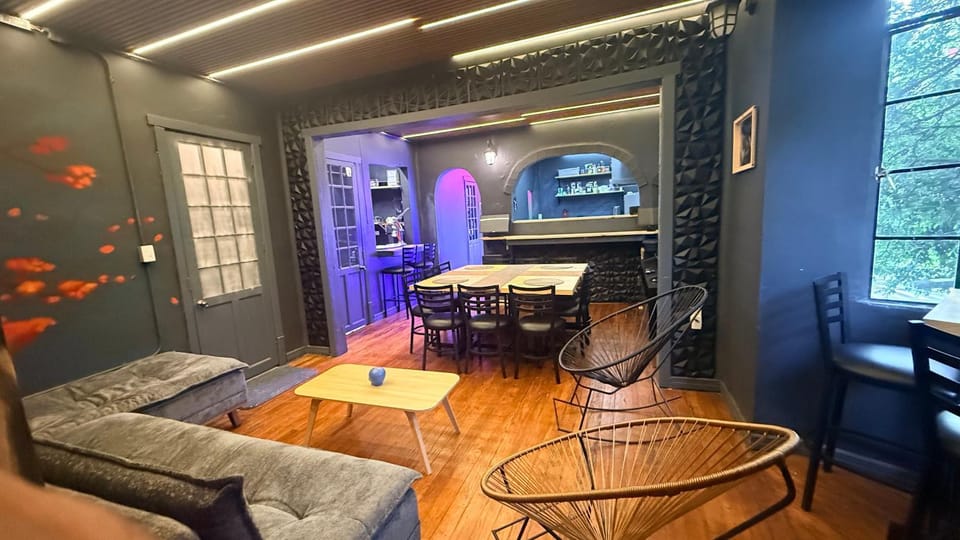 Seating area