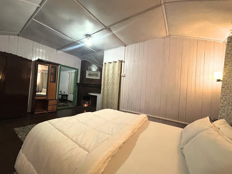 Bed, Bedroom, wardrobe