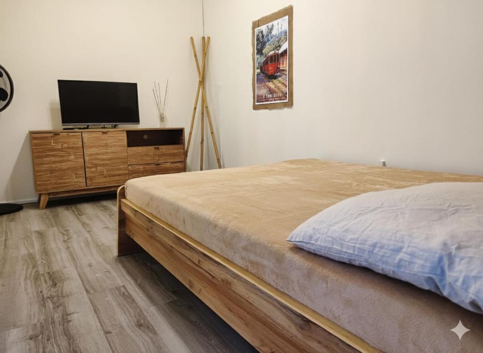 Bed, TV and multimedia