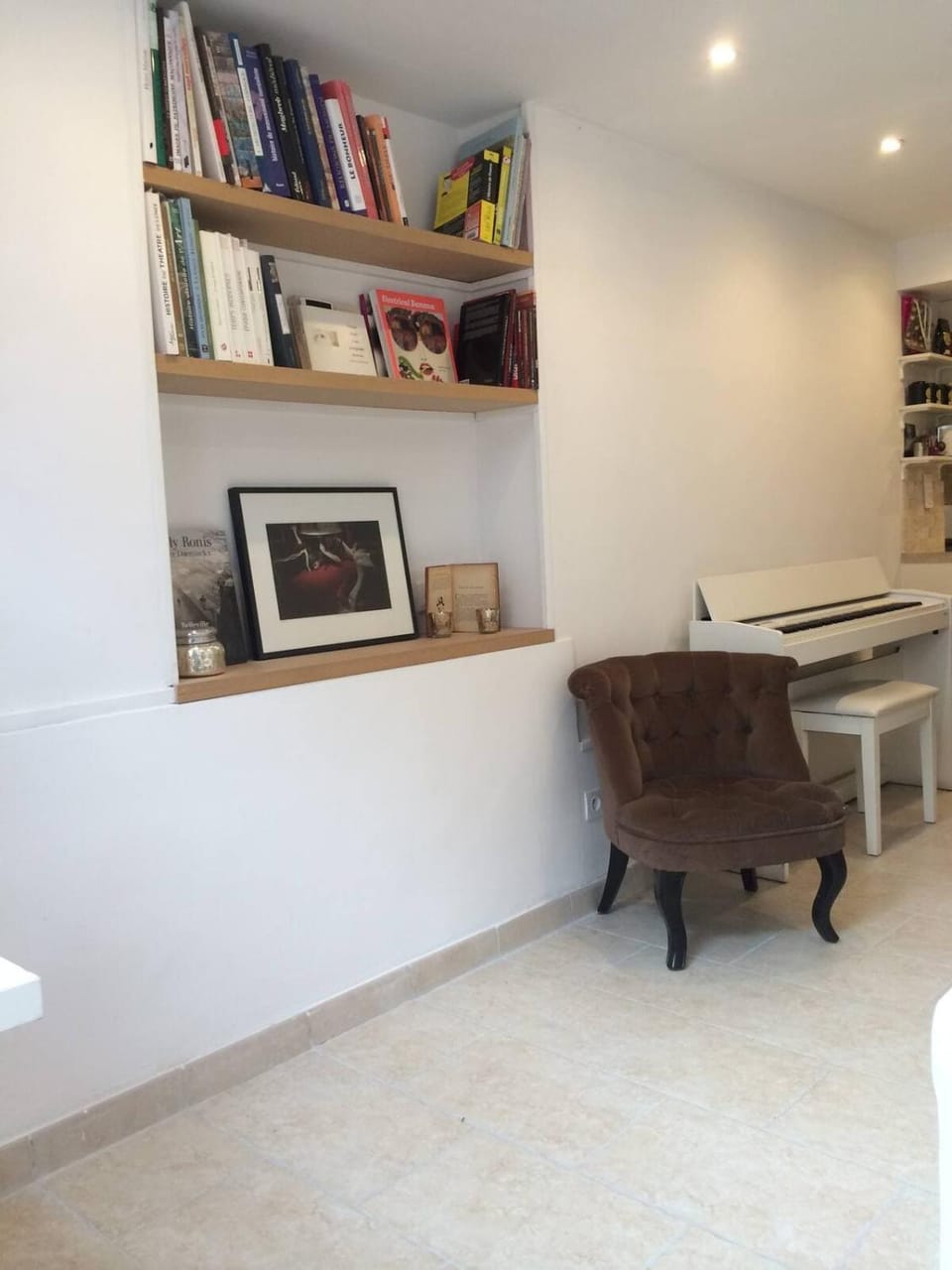 Lovely little duplex house Apartment in Paris
