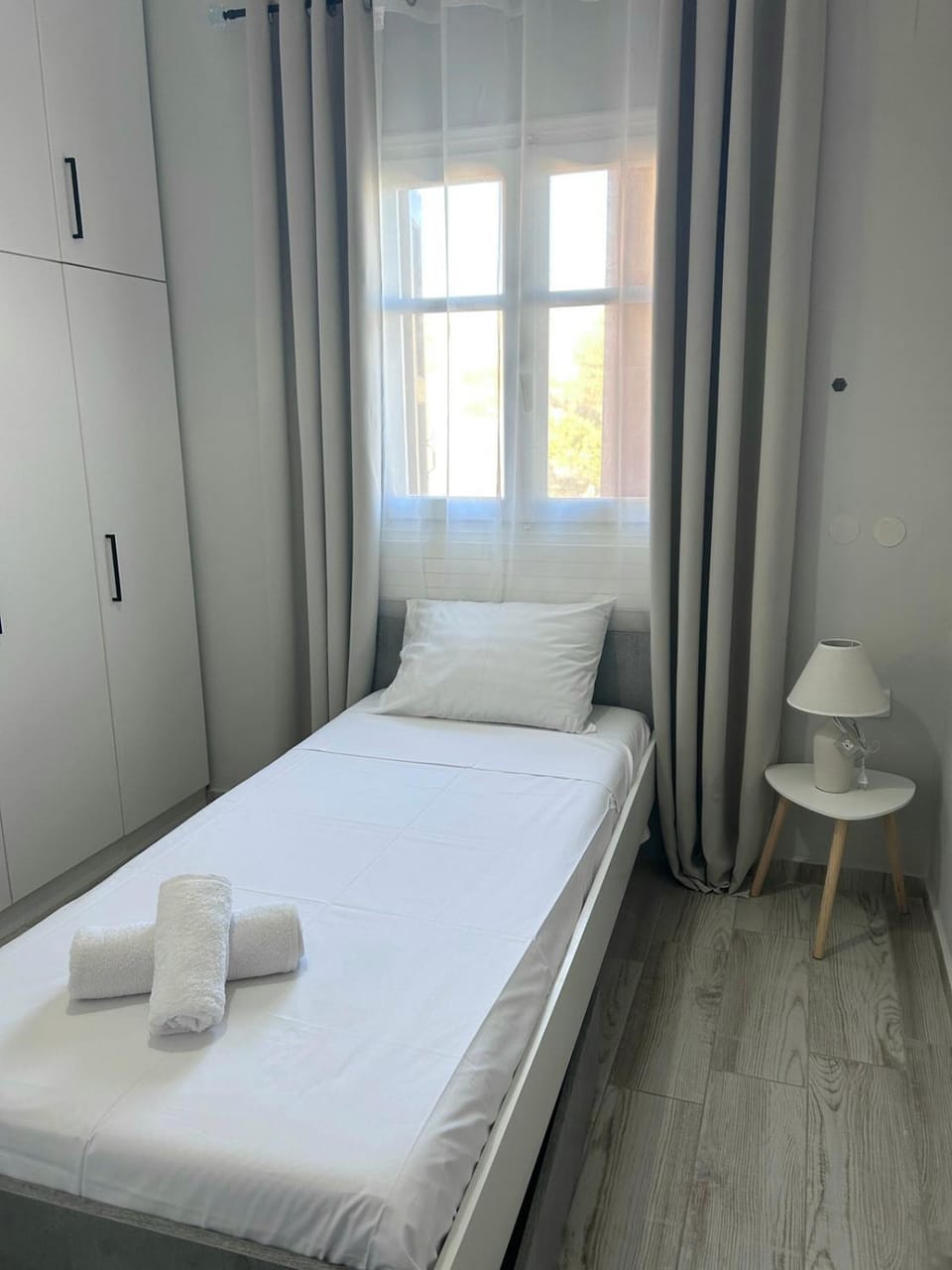 Bed, Photo of the whole room, Bedroom, towels, wardrobe