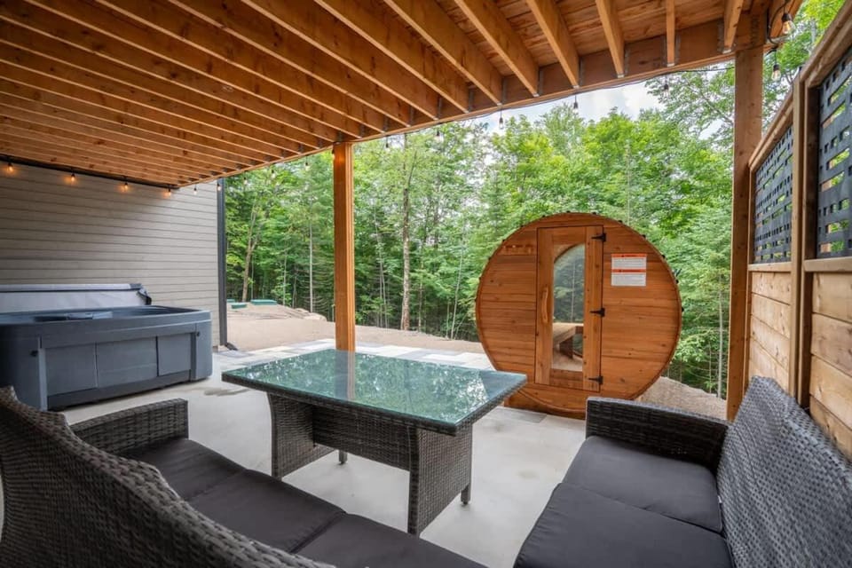 Le Birdie spa et sauna Chalet in Ontario