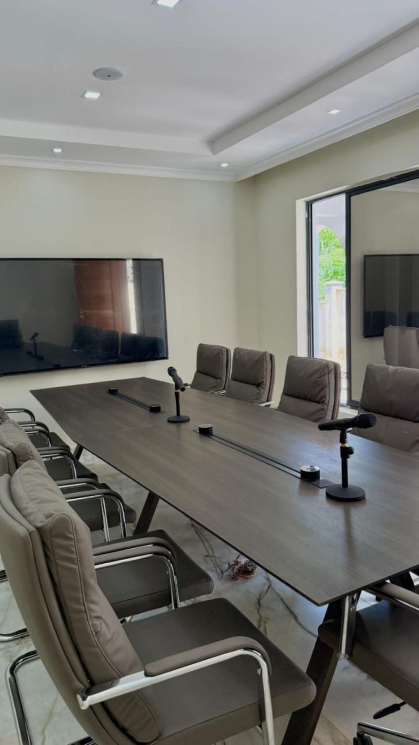 Meeting/conference room