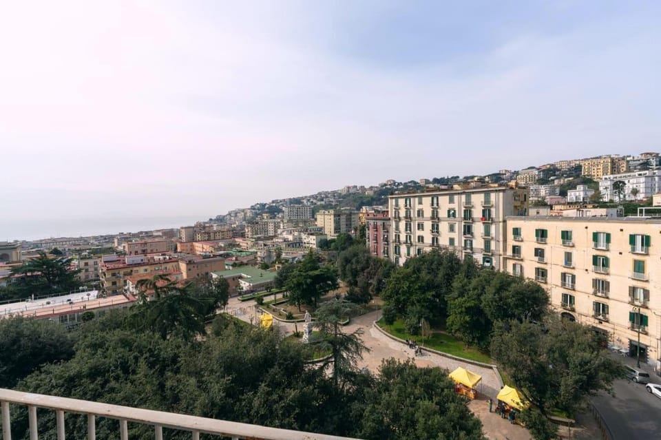 Property building, Neighbourhood, Natural landscape, Bird's eye view, View (from property/room), City view, Garden view, Landmark view