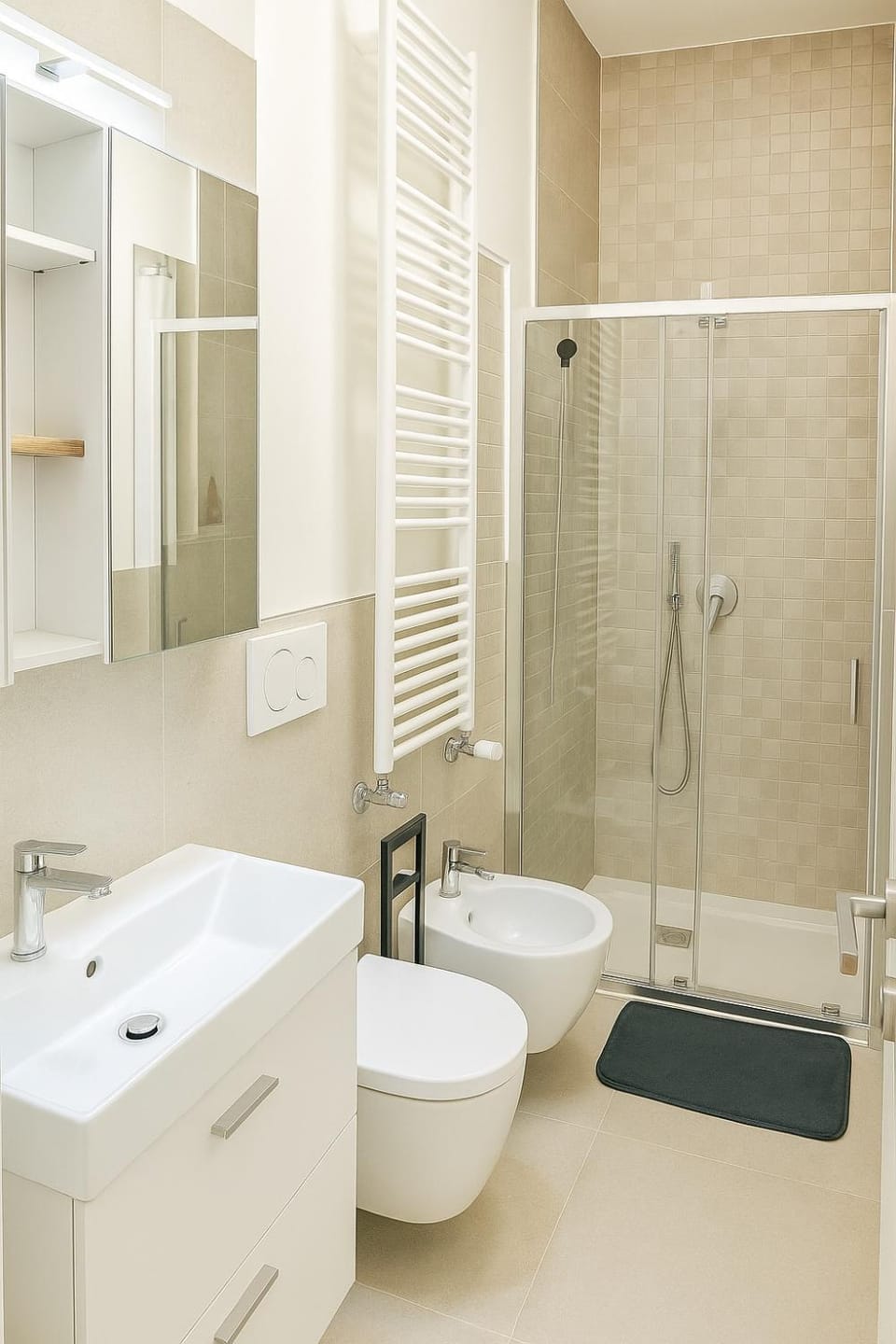 Shower, Toilet, Bathroom, bidet, towels
