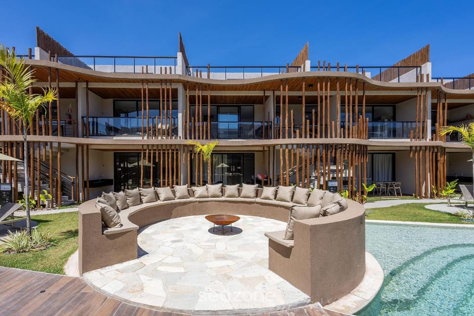 Seating area, Swimming pool