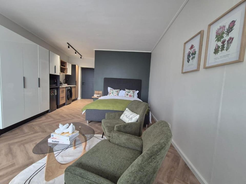 Trendy Studio Apartment in On Park Apartment in Cape Town