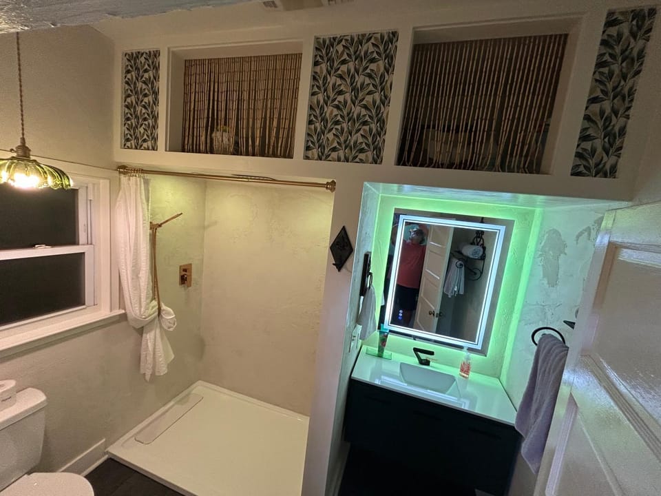 2 Bedroom 2 Bath Fun Vibes NO PET FEES House in New Orleans