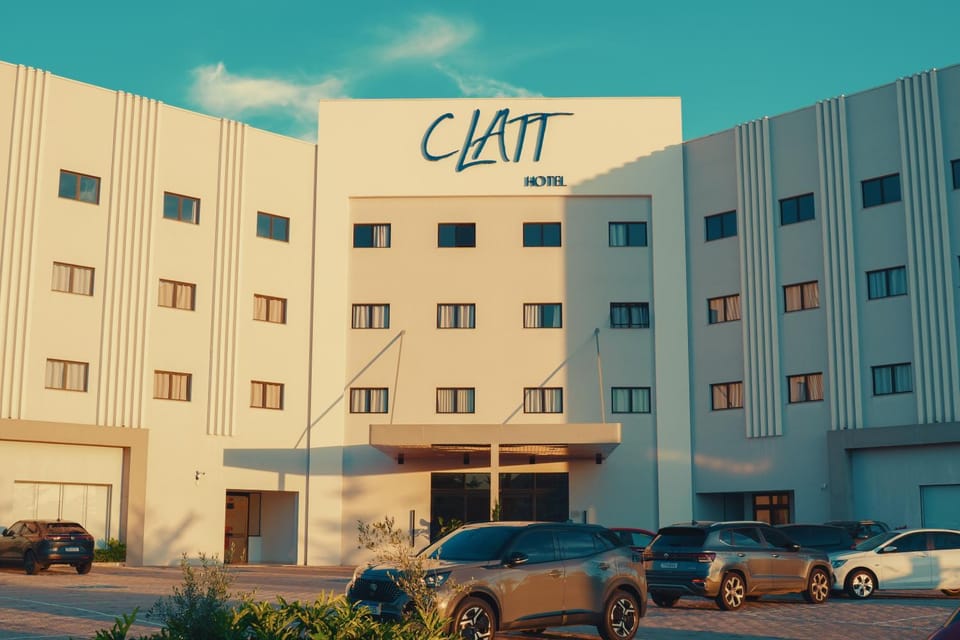 Facade/entrance, Parking