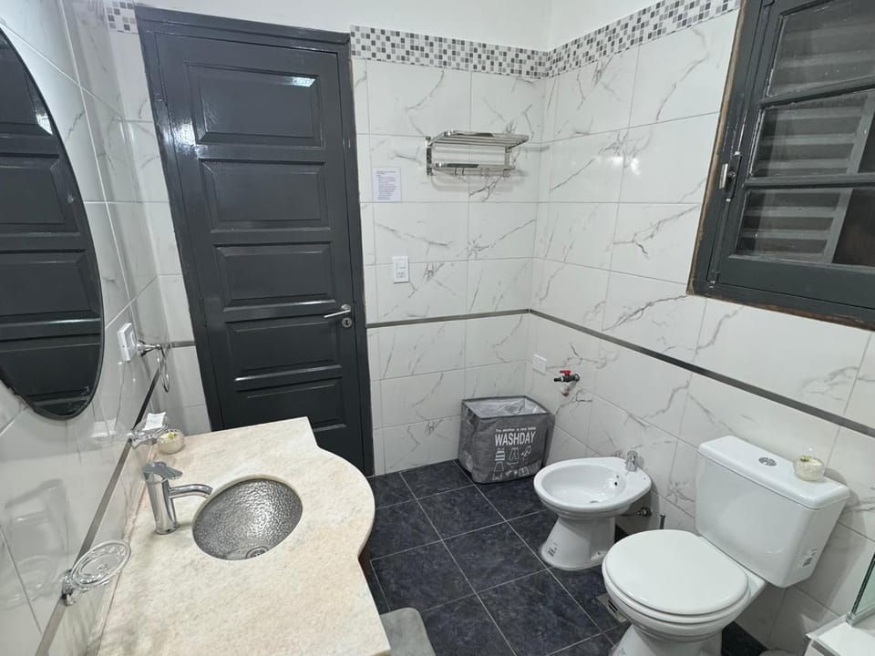 Shower, Toilet, Bathroom, bidet