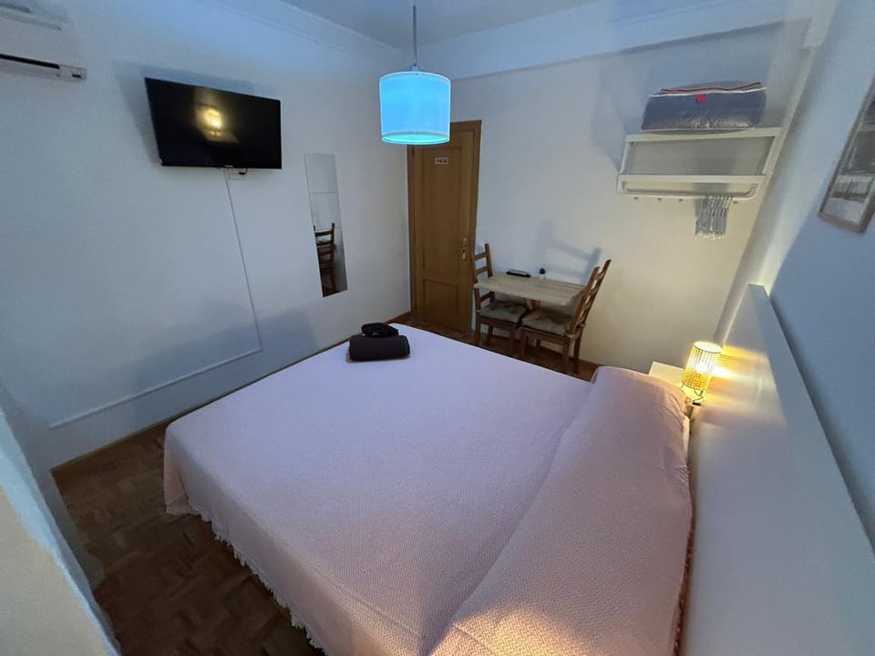 Rooms La Latina, junto a Plaza Mayor Bed and Breakfast in Centro