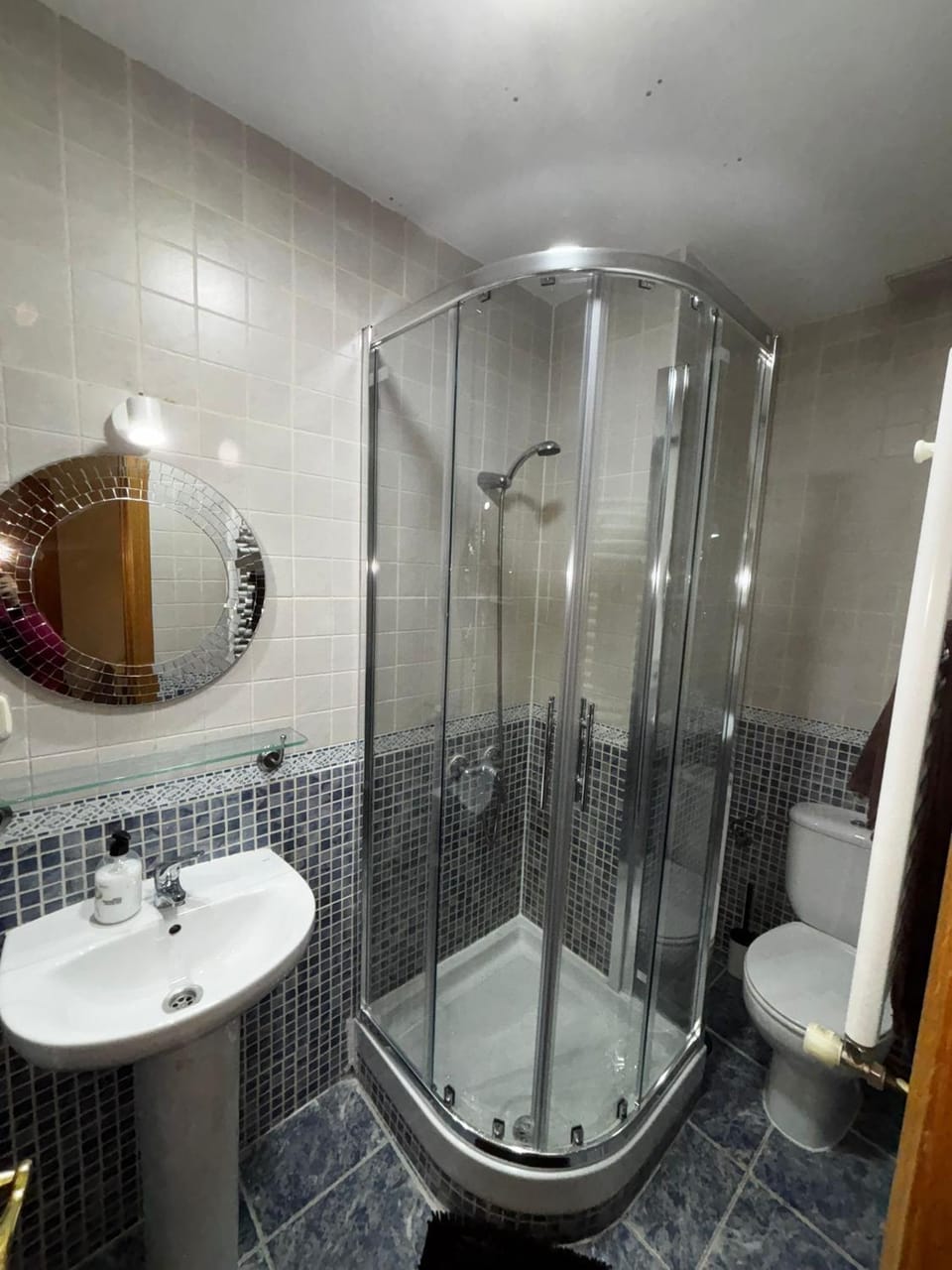 Rooms La Latina, junto a Plaza Mayor Bed and Breakfast in Centro