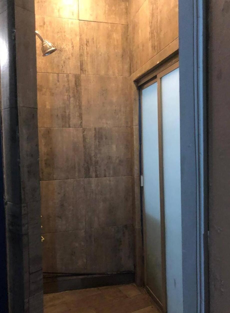 Independent Mini Loft Room 5 minutes from Poliforum Apartment in Leon