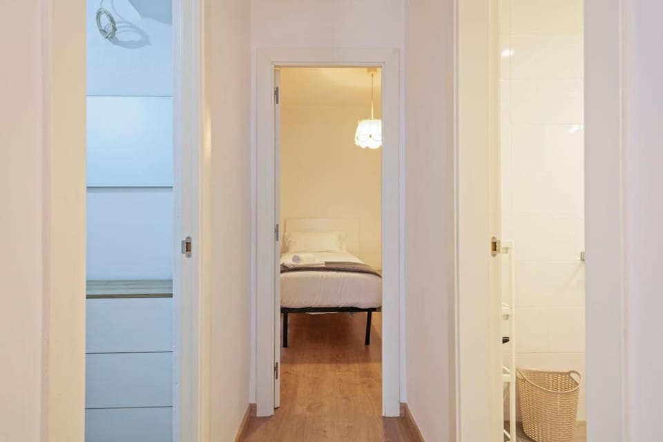 Dialez Holidays - Colomeres Apartment in Catalonia