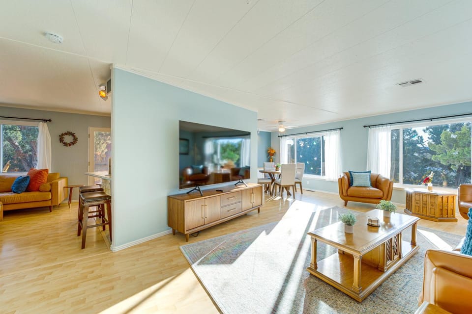 Walk to Trails! West Sedona Retreat with Deck and Yard House in Sedona