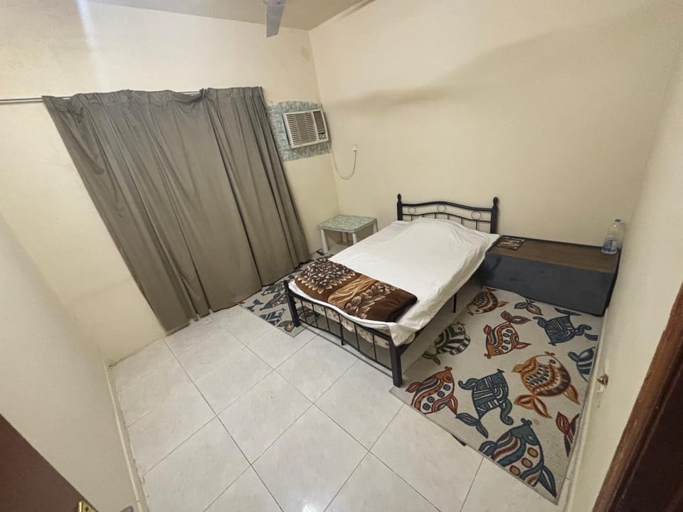 AJMAN HOME Stay ONLY FOR COUPLES FAMILY AND LADIES Vacation rental in Ajman