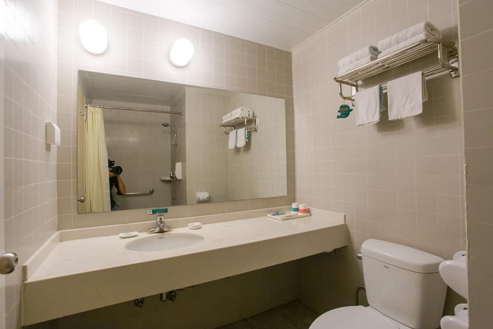 Area and facilities, Swimming pool
