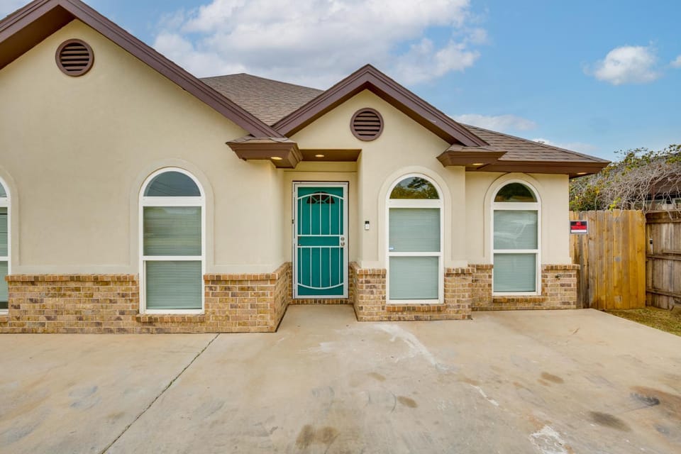 Dog-Friendly Lubbock Home: Near Downtown! Apartment in Lubbock