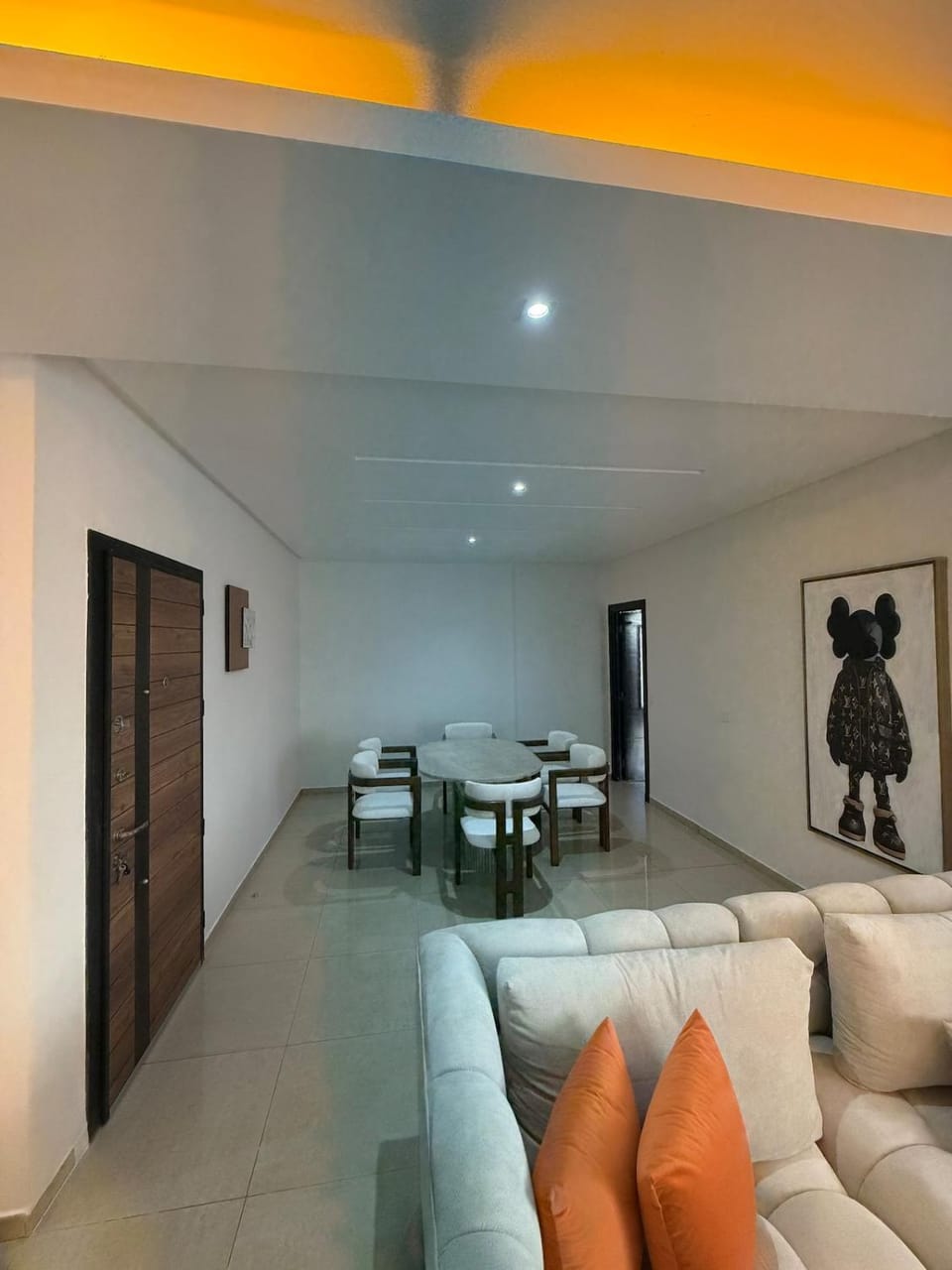 Living room, Dining area