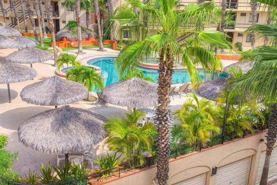 Penthouse 2BD+Room • 2 Terraces • Pools•Near Beach Apartment in San Jose del Cabo