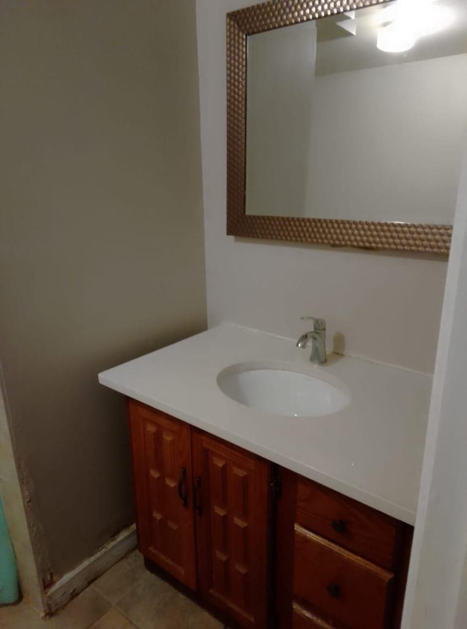 Central Location New Year Stay- Free Parking & Fast Wifi Vacation rental in Waterloo