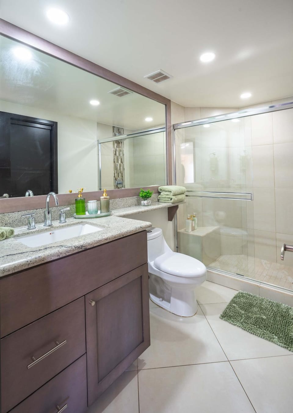 Rosarito Jr Penthouse at La Jolla Excellence House in Rosarito