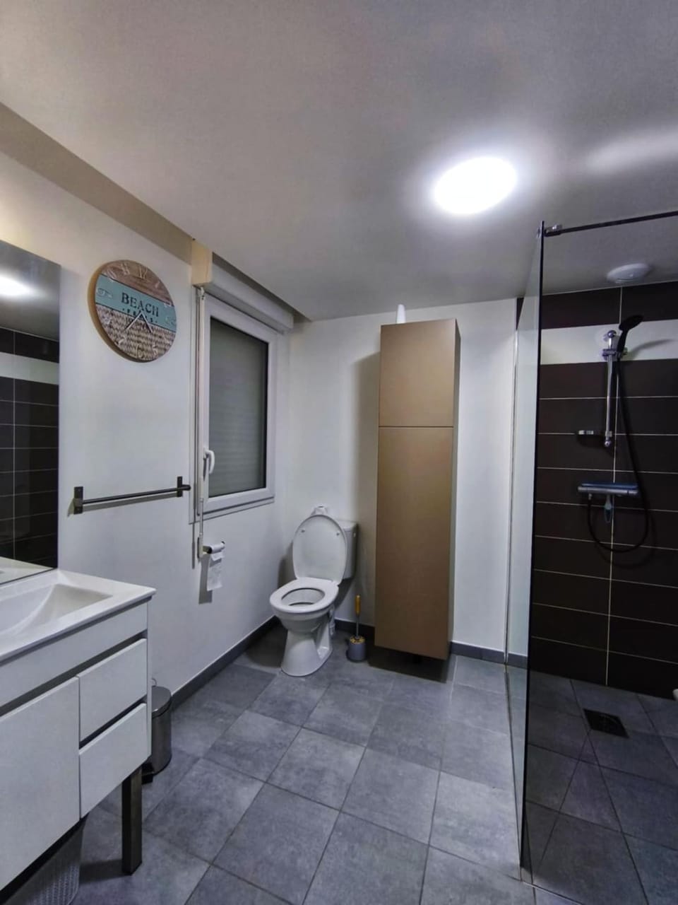 Shower, Toilet, Bathroom