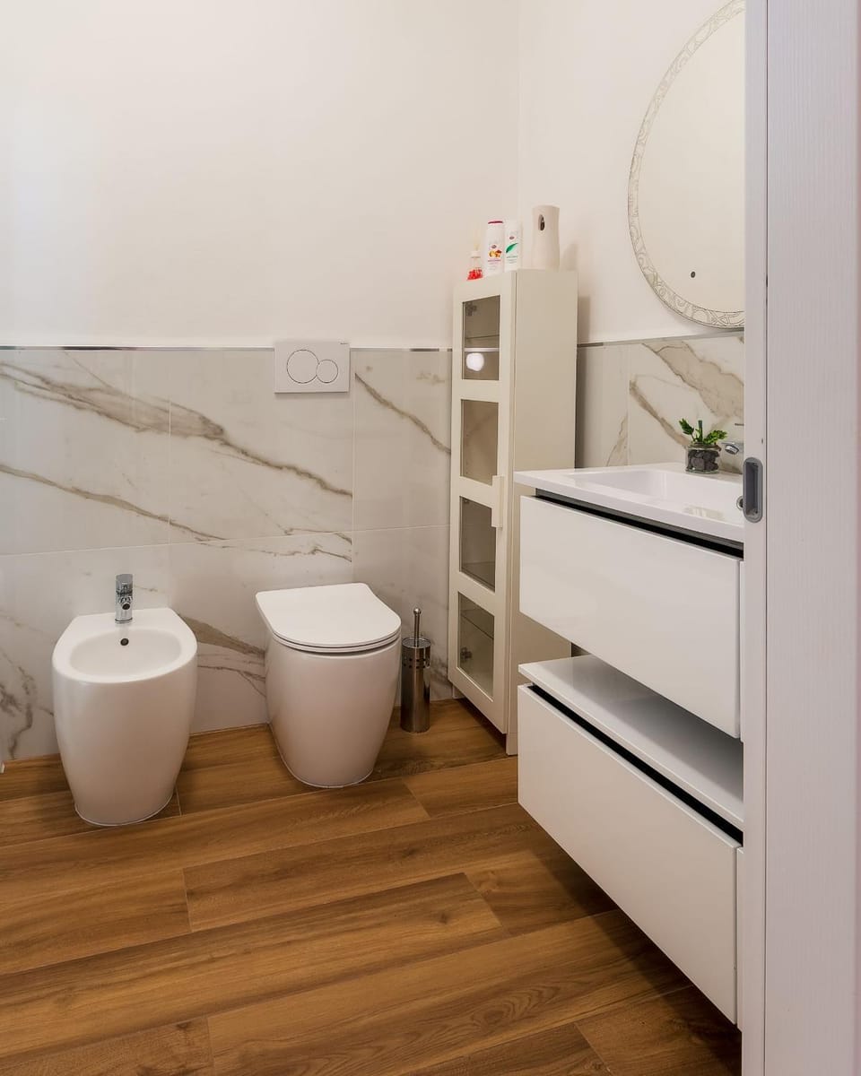 Veliero Martini free parking 2 min Mondello WiFi Apartment in Palermo